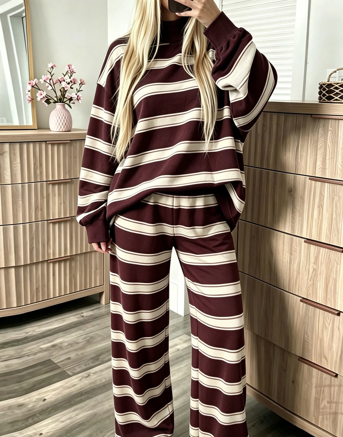 Casual Long Sleeve Lounge Set - Soft Striped Two Piece Suit